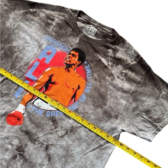 Muhammad Ali Tie Dye T Shirt Men Size Medium NWOT - Picture 3 of 4